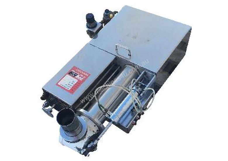 caption Single Head Piston Filler