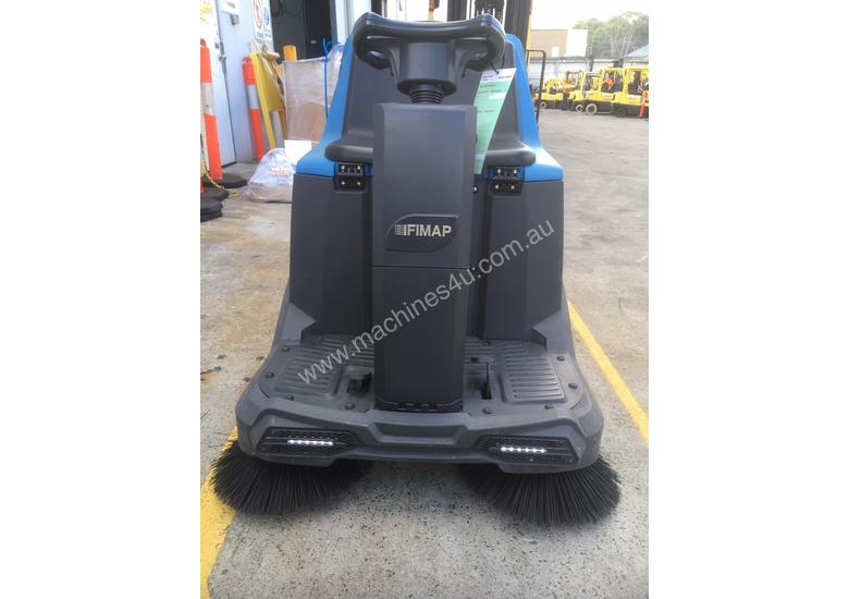 caption Battery Electric Sweeper