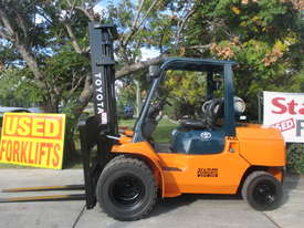 Toyota 4 ton LPG Used Forklift - picture0' - Click to enlarge