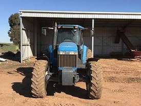 New Holland 8970 FWA - picture0' - Click to enlarge