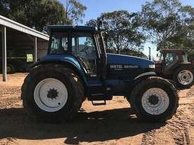 New Holland 8970 FWA - picture2' - Click to enlarge