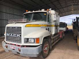 1997 Mack CH series Prime Mover - picture0' - Click to enlarge