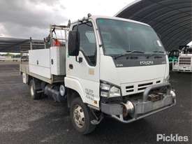 2007 Isuzu NPS300 - picture0' - Click to enlarge