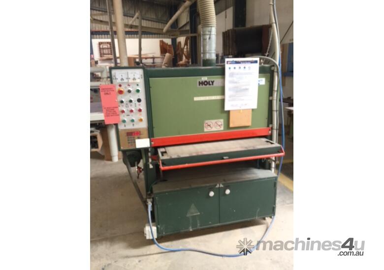 caption Holytek 900B Wide Belt Sander