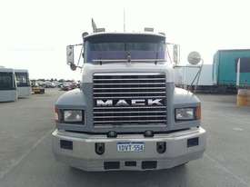 Mack CHR - picture0' - Click to enlarge