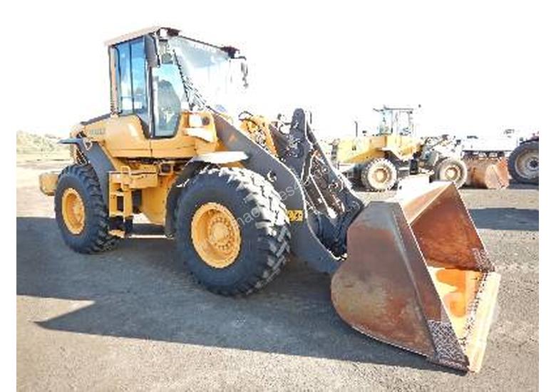 caption VOLVO L70F Integrated Tool Carrier