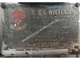 Allen Wolfenden Medium Band Saw - picture1' - Click to enlarge