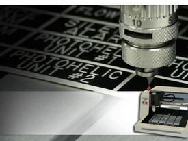 Vision Express - Quality Entry level engraver - picture1' - Click to enlarge