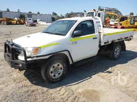 TOYOTA HILUX SR Ute - picture0' - Click to enlarge