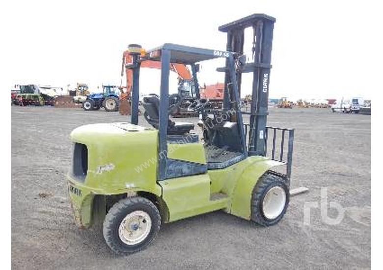 Used 1998 clark CLARK CGP45D Forklift Forklifts and 