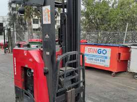 Raymond High reach Truck Single Deep 2008 model 6350mm lift MUST GO - picture1' - Click to enlarge