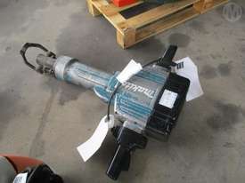 Makita HM1810 Jack Hammer - picture1' - Click to enlarge