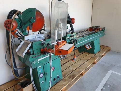 Double Mitre Saw - 330mm blades