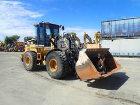 2002 Caterpillar IT28G Integrated Tool Carrier - picture0' - Click to enlarge
