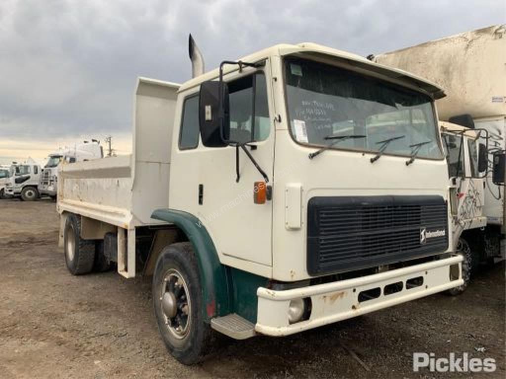 Buy Used international ACCO 1850E Service Trucks in , - Listed on ...