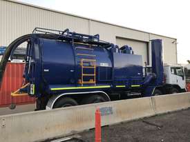 KingVac 11000ltr Vacuum Tanker  - picture2' - Click to enlarge