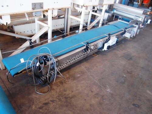 Flat Belt Conveyor, 3300mm L x 380mm W x 350mm H