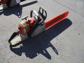 Stihl MS280 Chainsaw - picture2' - Click to enlarge