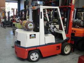 3.5 T Nissan (Space Saver) Forklift - Hire - picture0' - Click to enlarge