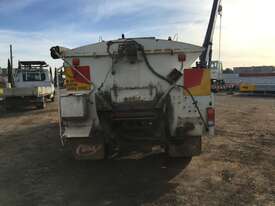 2004 Hino GH 4 x 2 Flocon Road Maintenance Truck - picture2' - Click to enlarge