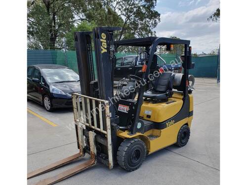 Yale GLP20AK 2Ton Container Entry (Lift 4.84m) Petrol / LPG Forklift
