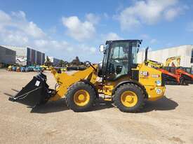 CAT 908M ARTICULATED WHEEL LOADER, FULL SPEC. - picture2' - Click to enlarge