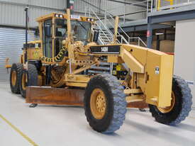 Caterpillar 140H-II Grader 14? Blade for Hire - picture1' - Click to enlarge