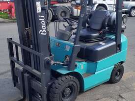 Forklift Container Entry 2.5 Ton  2011 Model Engine built Mitsubishi - Hire - picture0' - Click to enlarge