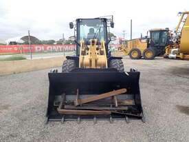 2018 Caterpillar 908M Wheel Loader - picture0' - Click to enlarge