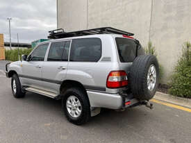 Toyota LAND CRUISER Wagon Light Commercial - picture1' - Click to enlarge