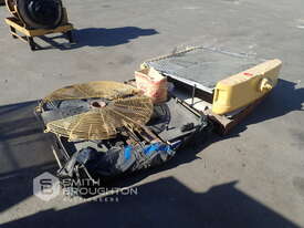 CATERPILLAR 639D REAR RADIATOR - picture0' - Click to enlarge