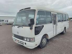 Toyota Coaster HZB50R - picture1' - Click to enlarge