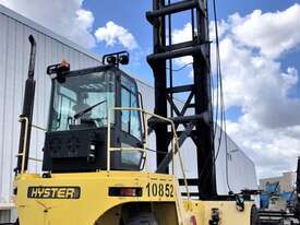 7.0T Diesel Empty Container Handler - picture0' - Click to enlarge