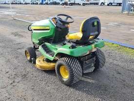 John Deere X300 - picture1' - Click to enlarge