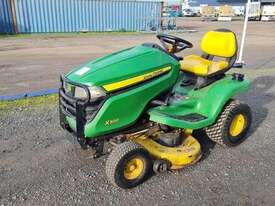 John Deere X300 - picture2' - Click to enlarge