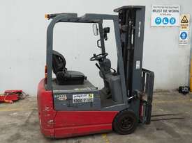 3 Wheel Battery Electric Forklift - picture0' - Click to enlarge