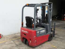 3 Wheel Battery Electric Forklift - picture1' - Click to enlarge