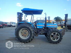 LANDINI 6860 4X4 TRACTOR - picture0' - Click to enlarge