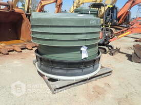 WATER TANK - picture0' - Click to enlarge