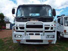 Isuzu Prime Mover - picture0' - Click to enlarge