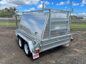 Moore  Box Trailer - picture1' - Click to enlarge