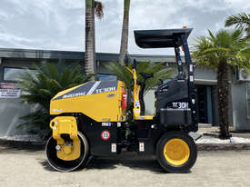 Multipac TC30H Combi Roller  - picture0' - Click to enlarge