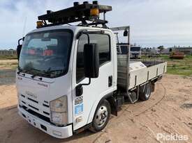 2009 Isuzu NLR 200 Short - picture0' - Click to enlarge