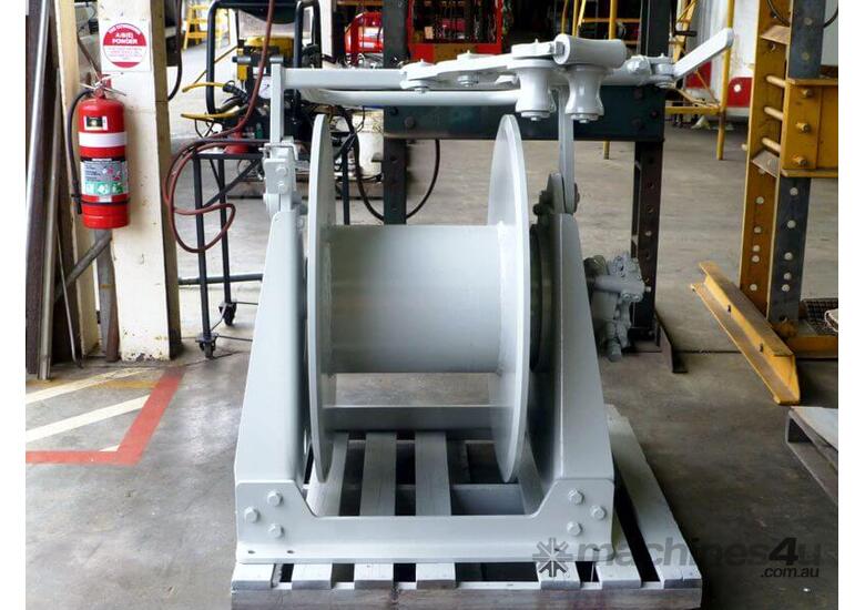 caption Trawl Winch 4T - Model: TRW4000H , Built Tough & Designed to Last!