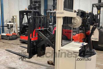 Crown 30WRTL150 3.8m Walkie Reach Updated Battery 1 Yr Warranty All Works Crown 30WRTL150 3.8m Walkie Reach Updated Battery 1 Yr Warranty All Works