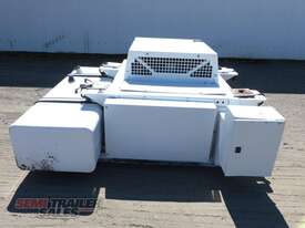 Custom Carrier Transicold Genset Unit Carrier Transicold Genset Unit - picture0' - Click to enlarge