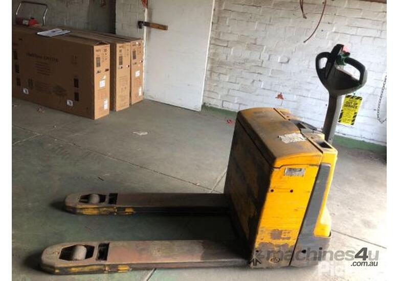 Used Pallet Truck Pallet Trucks in , Listed on Machines4u