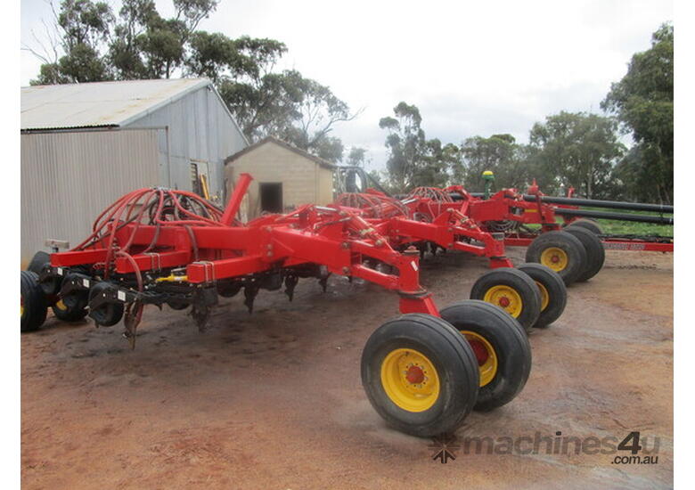 Used 2013 bourgault 3320 Seeder in , - Listed on Machines4u