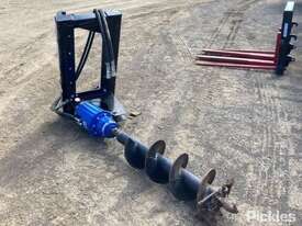 Front End Loader Hydraulic Post Hole Digger by John Berered Implements - picture0' - Click to enlarge