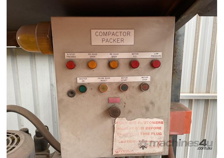 Used NOT SURE Cardboard compactor Waste Compactors in , Listed on